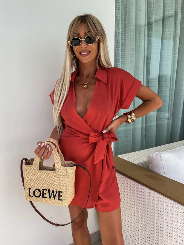 Neuer lässiger Jumpsuit mit Revers und kurzen Ärmeln für Damen