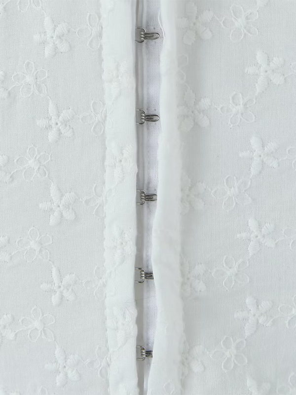 Damen Strapskleid aus Spitze mit hoher Taille und schmalen Trägern