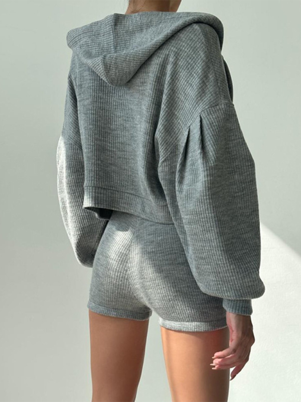 Zippered hooded cardigan, sweatshirt, V-neck triangle cup bra, high waist shorts, three-piece set