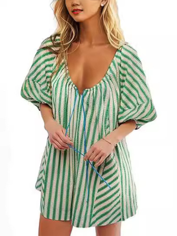 Short-sleeved striped jumpsuit, slim and casual, loose deep V wide-leg short jumpsuit