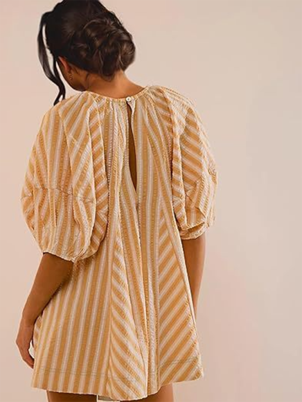 Short-sleeved striped jumpsuit, slim and casual, loose deep V wide-leg short jumpsuit