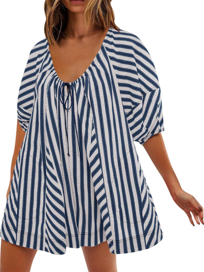 Short-sleeved striped jumpsuit, slim and casual, loose deep V wide-leg short jumpsuit