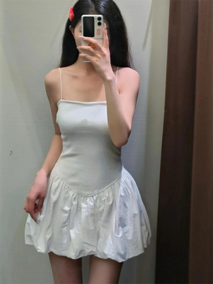 Neues lässiges sexy Puffkleid mit Hosenträgern 