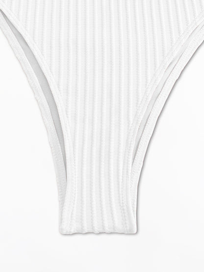 Simple solid color one-piece swimsuit