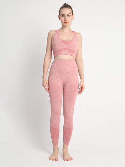 Peach seamless dotted sports suit with racerback bra