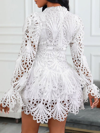 Robe creuse en dentelle blanche élégante pour femmes, nouvelle collection 