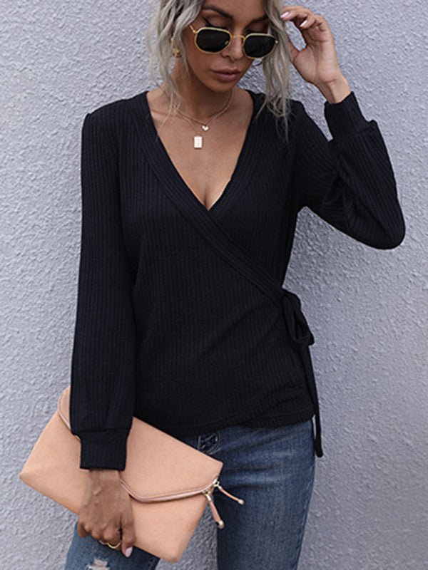 Schwarzer Slim-Fit-Pullover mit langen Ärmeln und V-Ausschnitt 