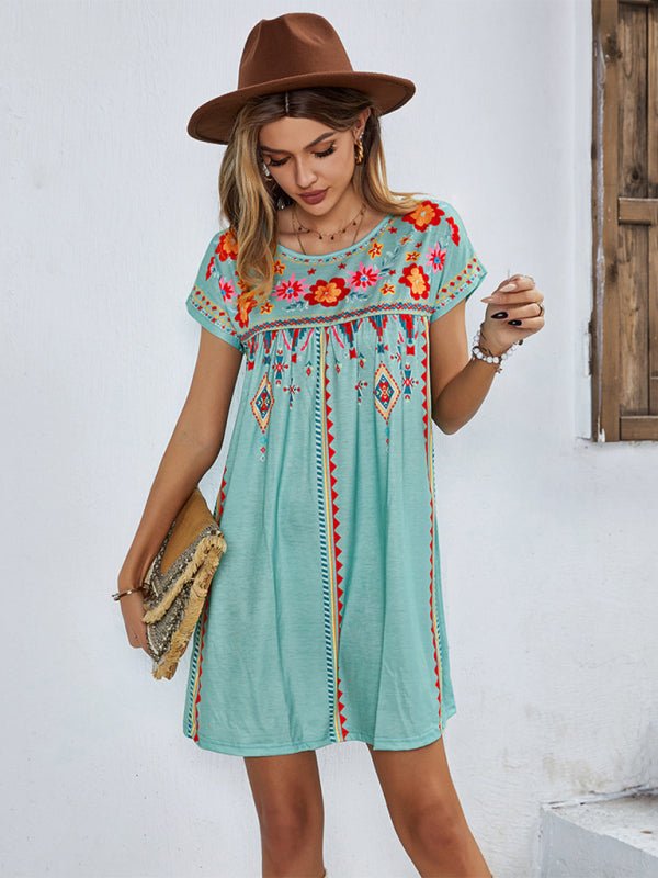 Woman knitted round neck casual holiday short -sleeved dress