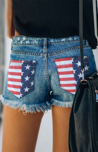 Short en jean à ourlet brut avec poche drapeau américain pour femme 