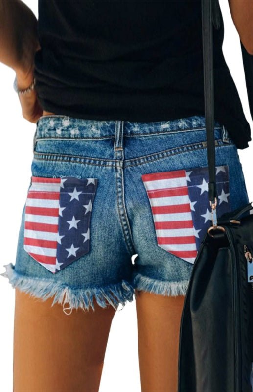 Short en jean à ourlet brut avec poche drapeau américain pour femme 