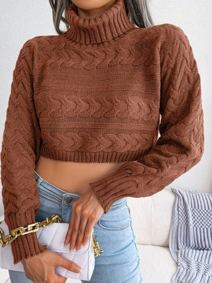 Damen-Strickpullover mit langen Ärmeln und Stehkragen und freiliegendem Bauchnabel 