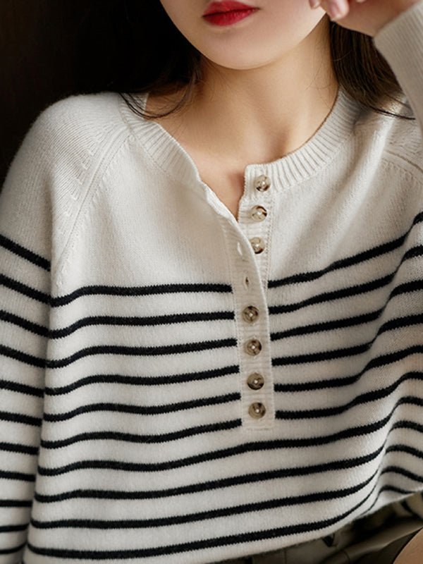 Pull rayé à simple boutonnage et manches raglan pour femme 